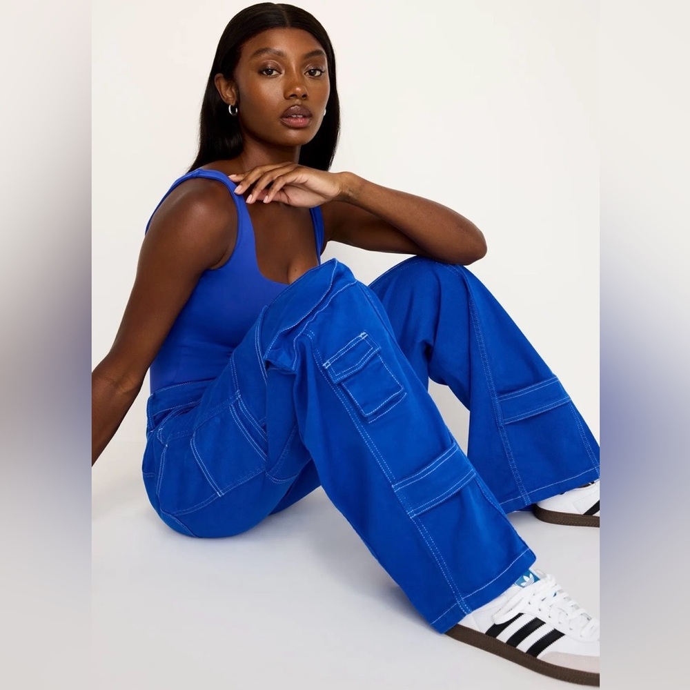 Good American Royal Blue Flare Wide Leg Cargo Jeans